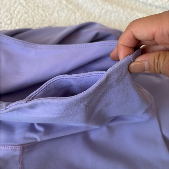 Lavender Sports Bra and Leggings Set - Picture 5 of 6